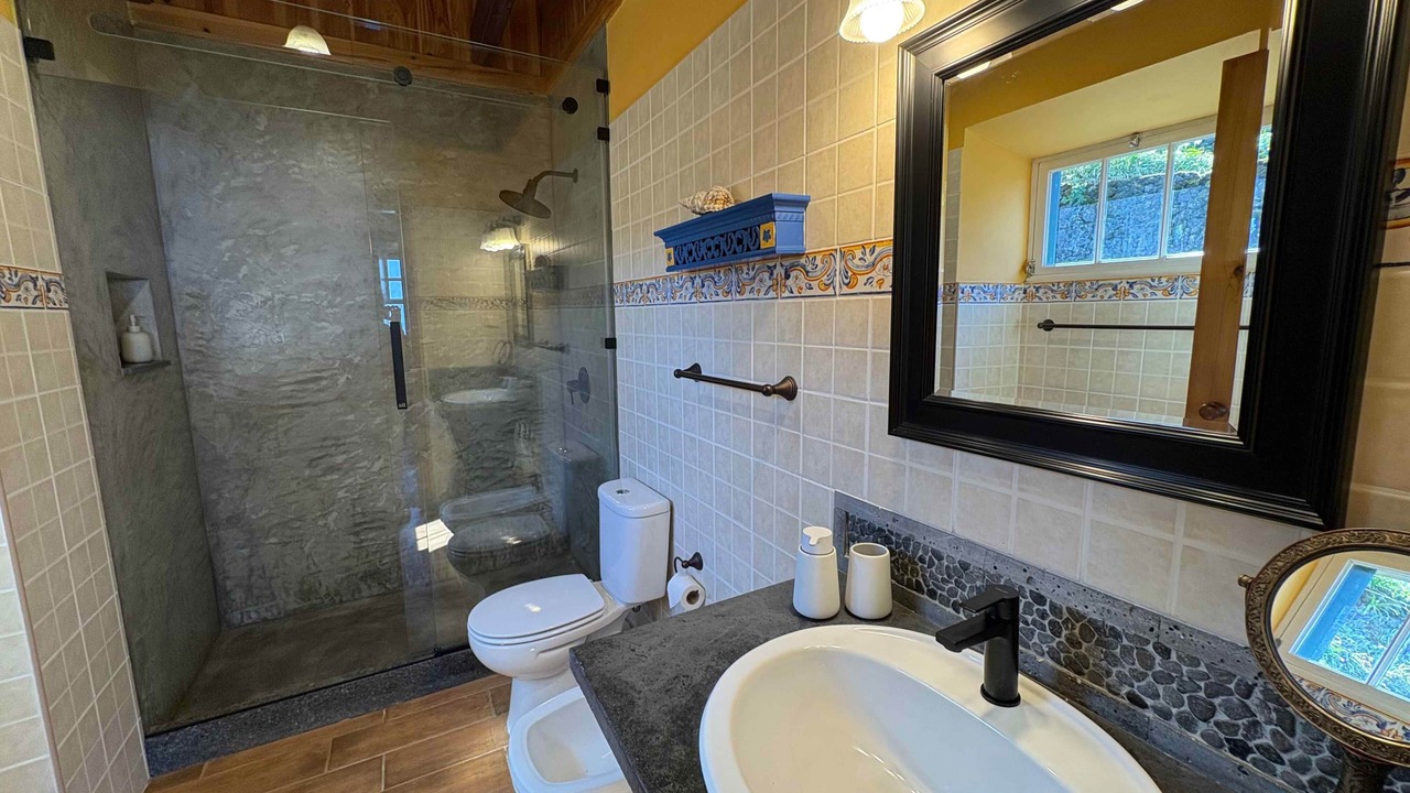 Photo of Bathroom in Pico