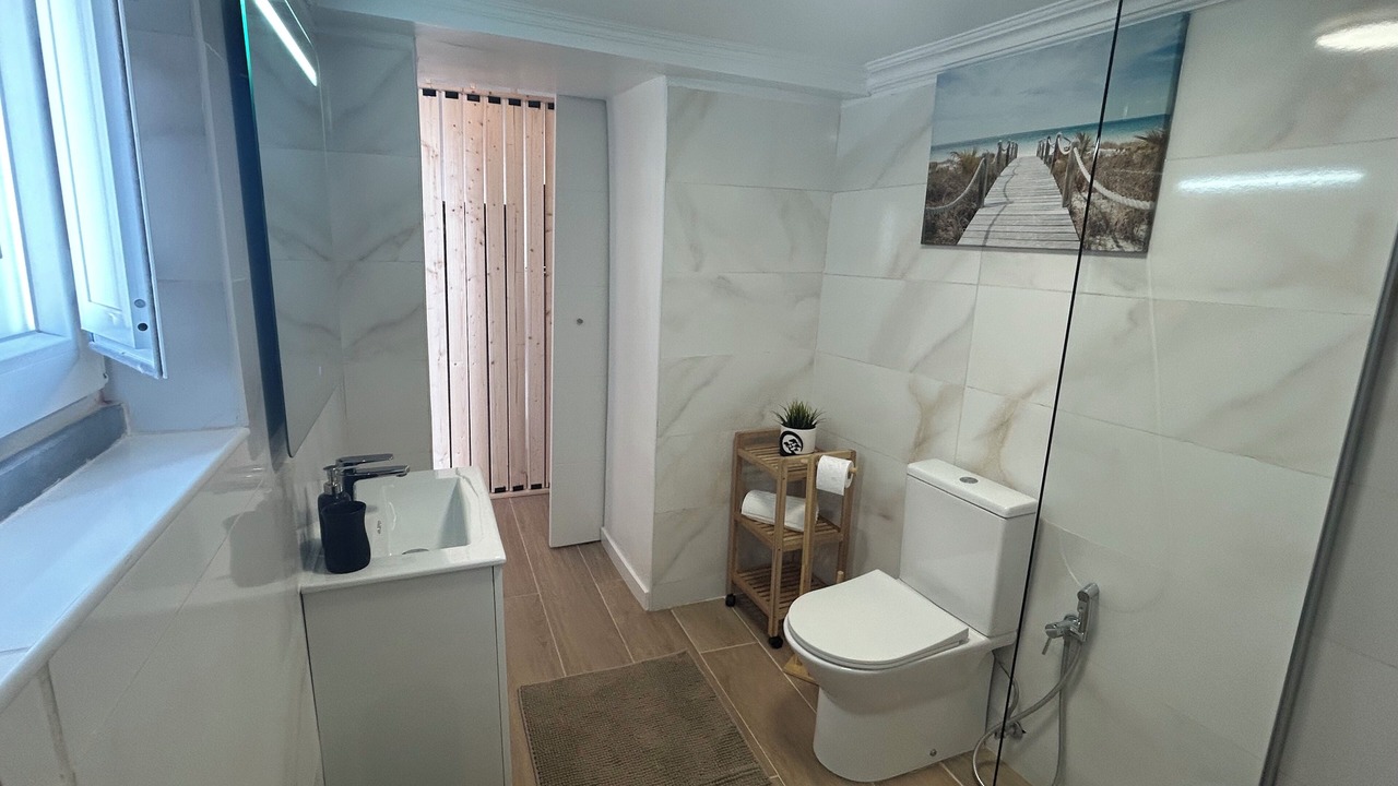Photo of Bathroom in Manique de Baixo