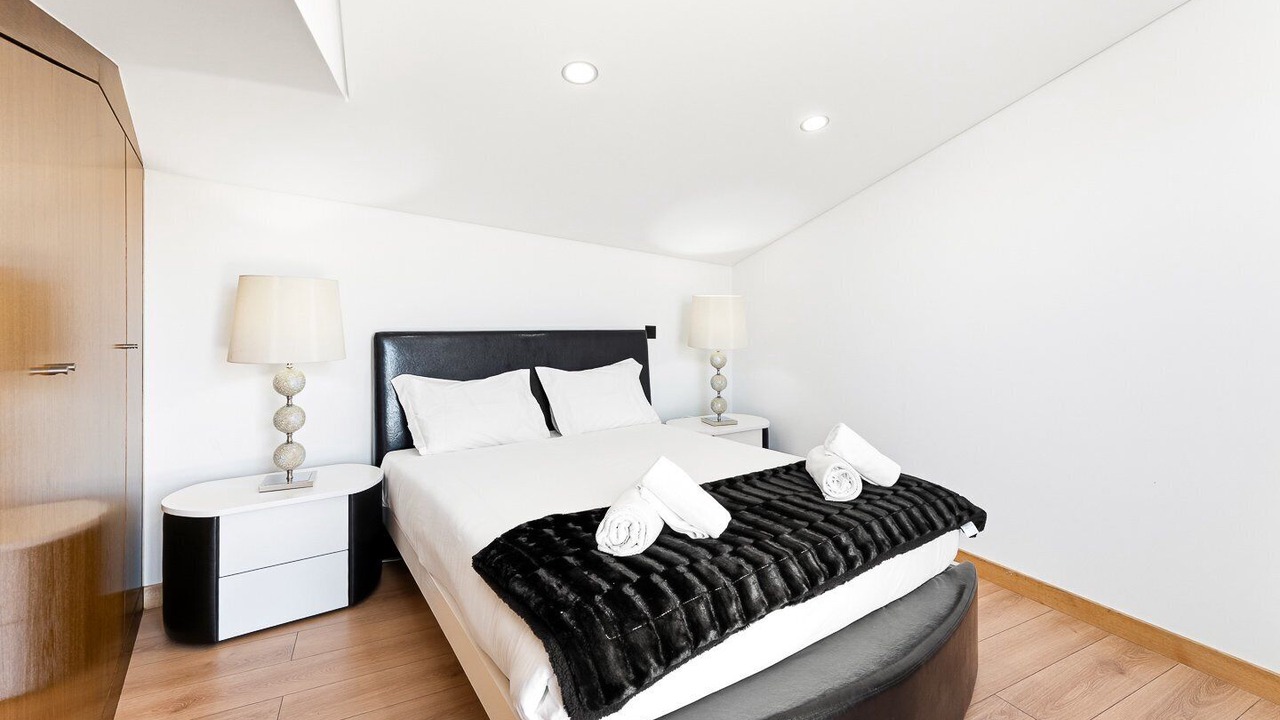 Photo of Bedroom in Marinhas