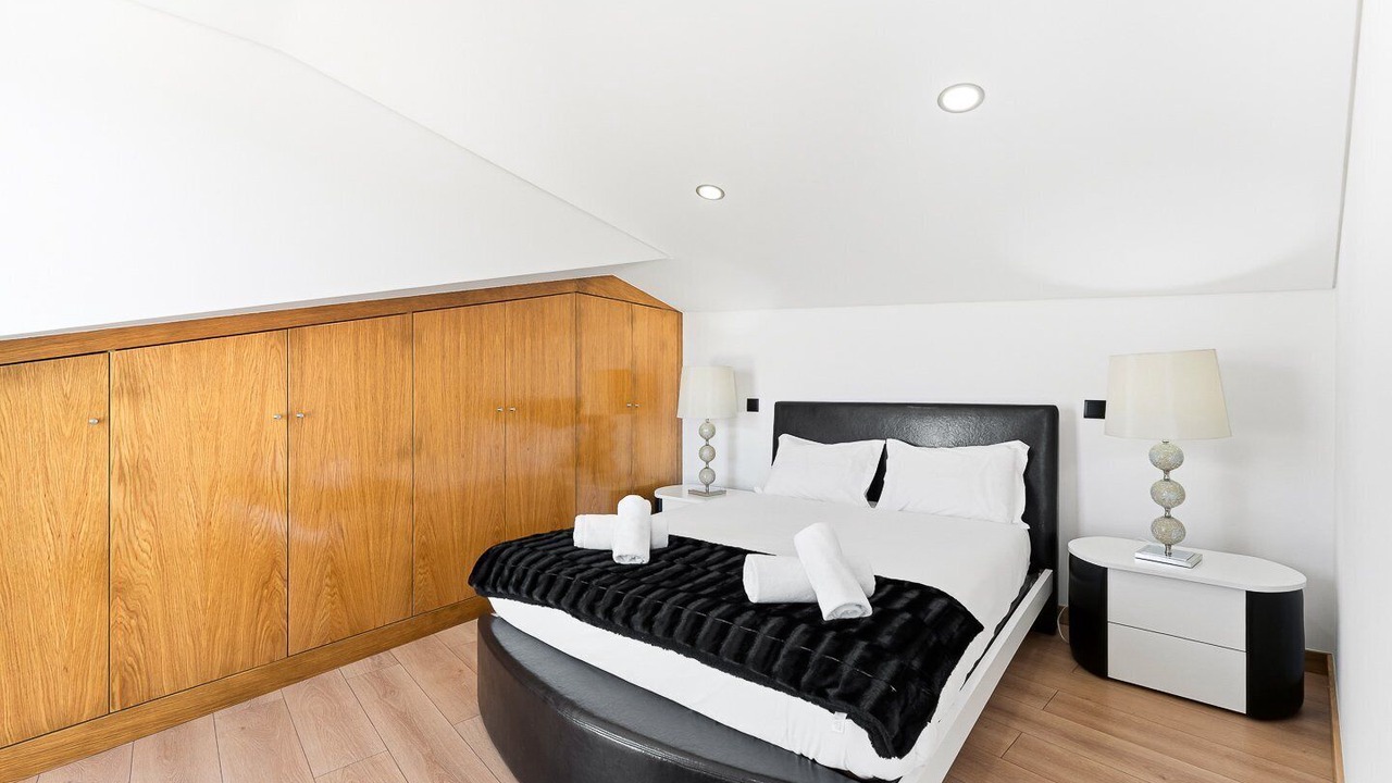 Photo of Bedroom in Marinhas