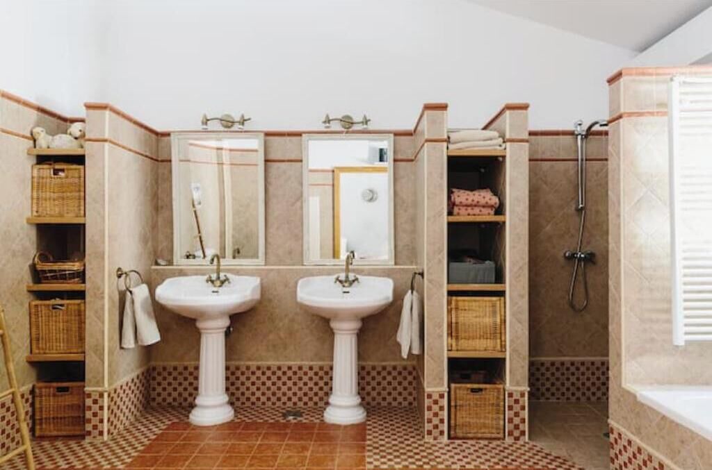 Photo of Bathroom in Olhao