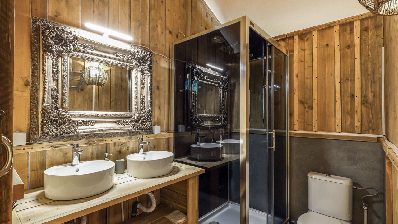 Photo of Bathroom in Molares