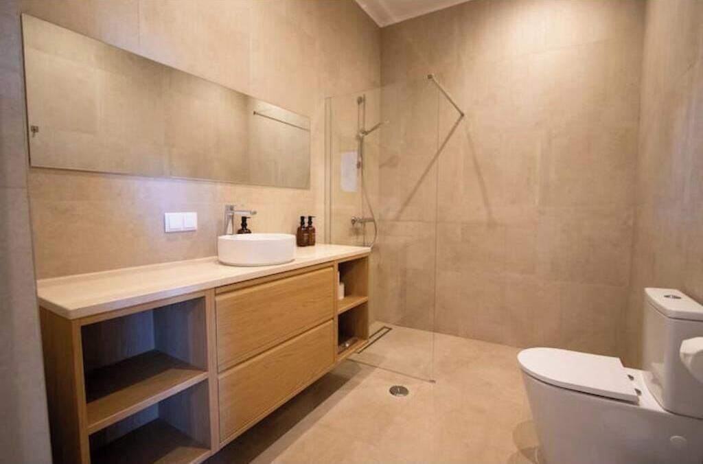 Photo of Bathroom in Porches