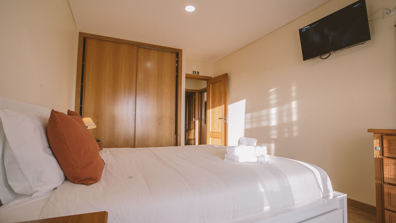 Photo of Bedroom in Peniche