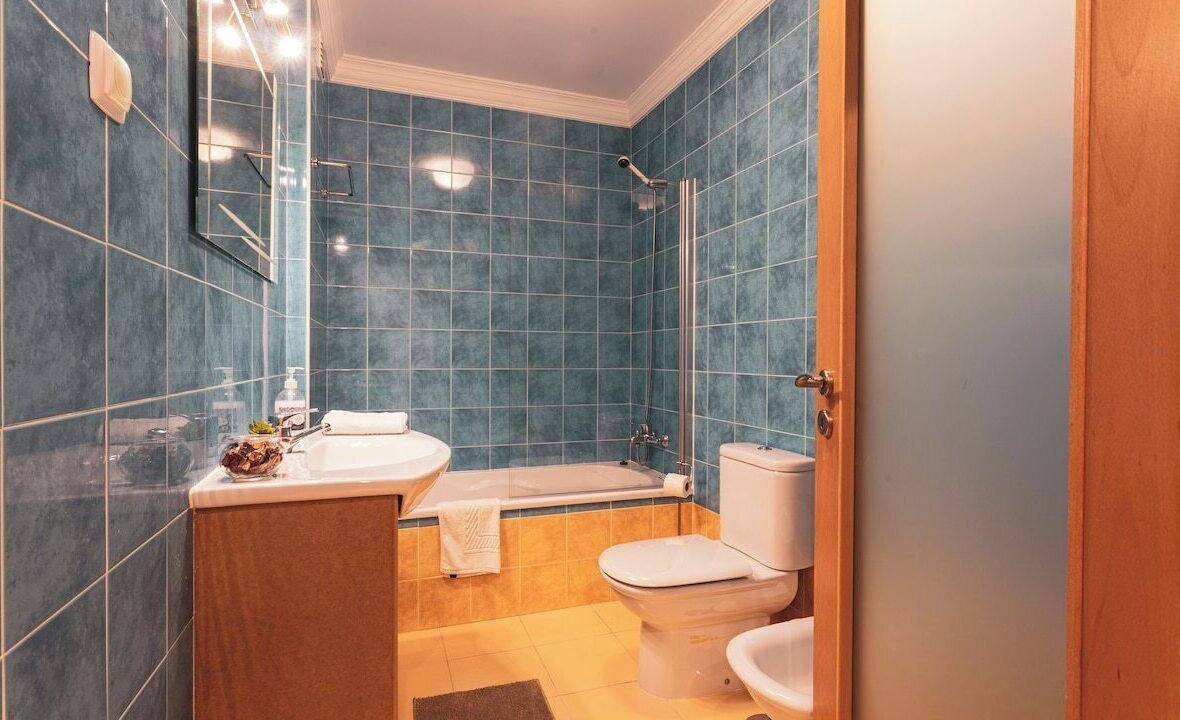 Photo of Bathroom in Peniche de Cima