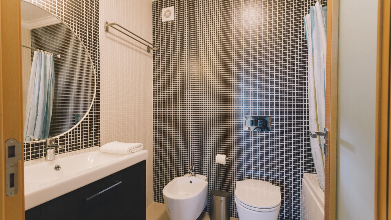 Photo of Bathroom in Peniche de Cima