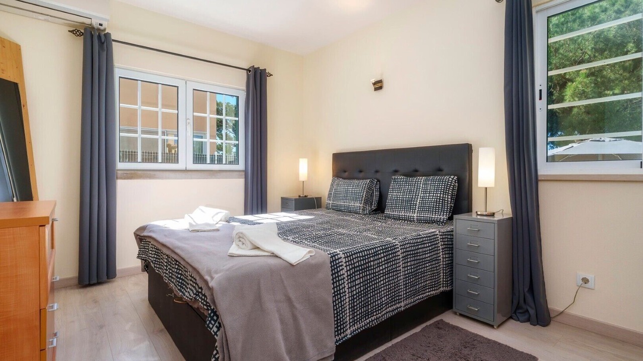 Photo of Bedroom in Quarteira