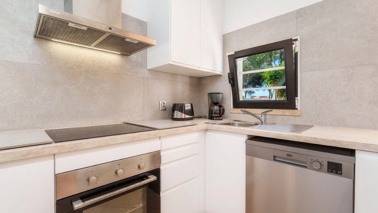 Photo of Kitchen in Quarteira