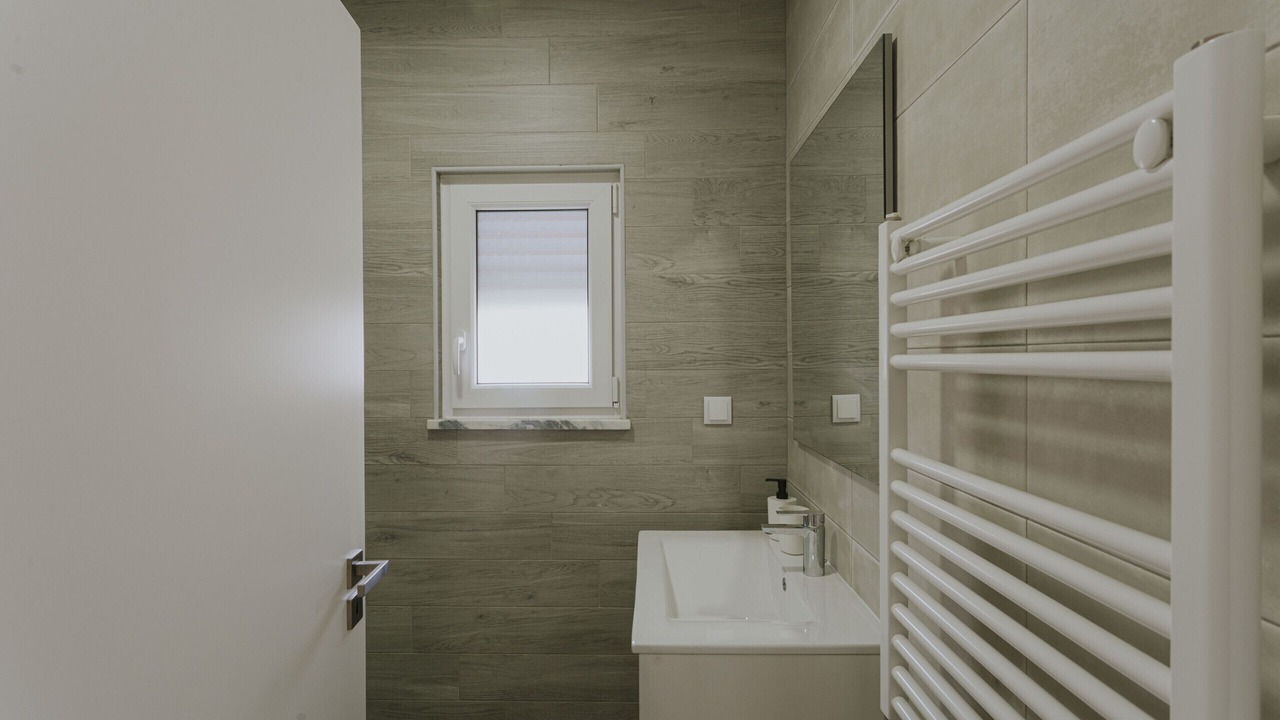 Photo of Bathroom in Peniche