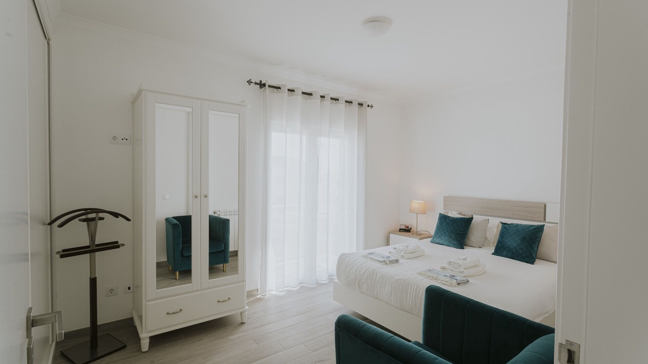 Photo of Bedroom in Peniche