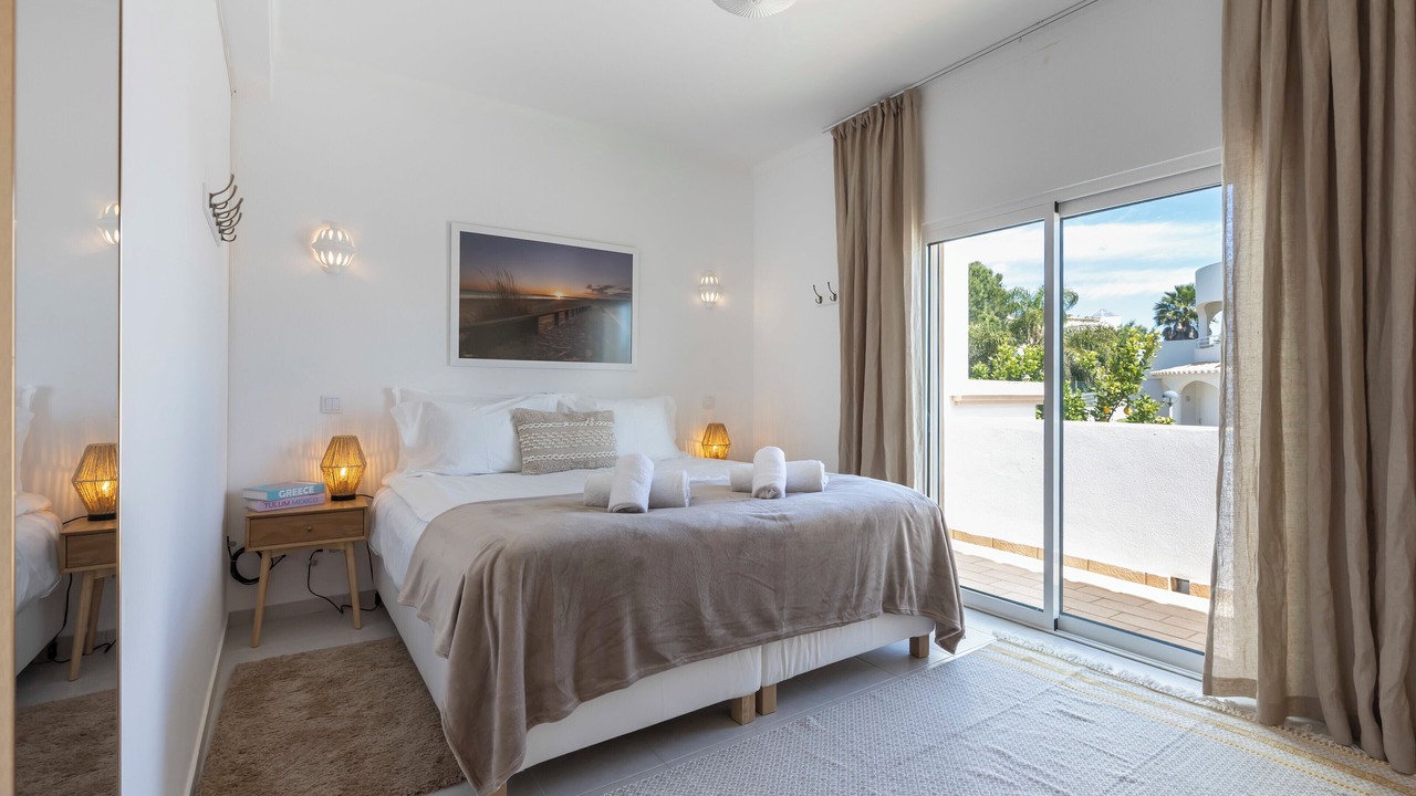 Photo of Bedroom in Alvor