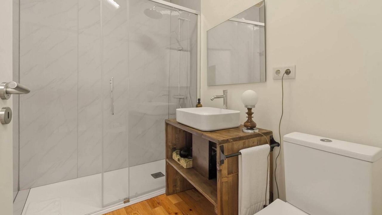 Photo of Bathroom in Lanhelas