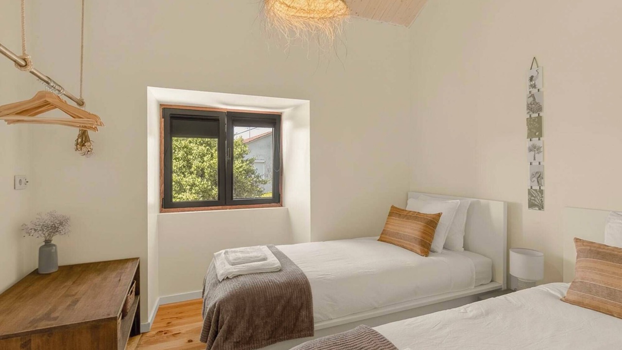 Photo of Bedroom in Lanhelas