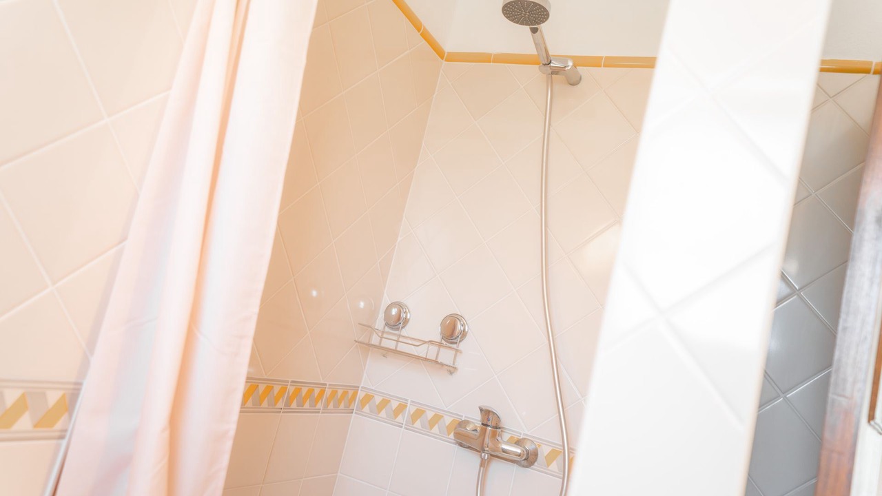 Photo of Bathroom in Almancil