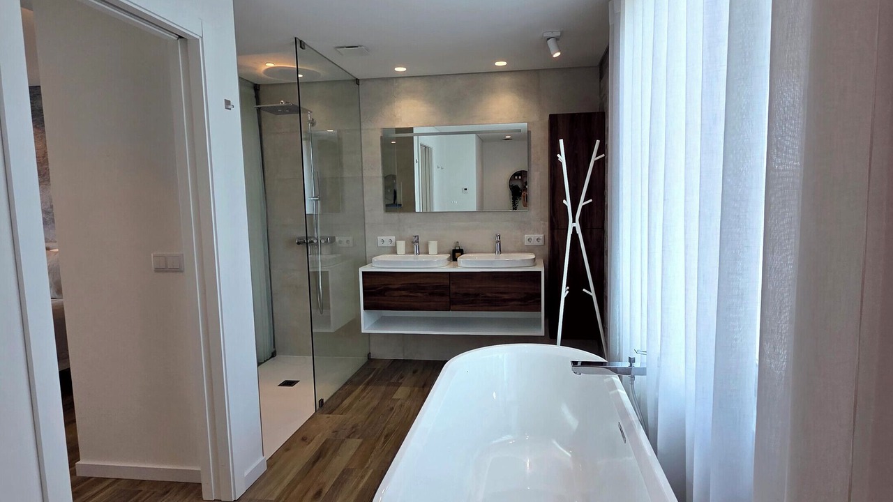 Photo of Bathroom in Caldas da Rainha