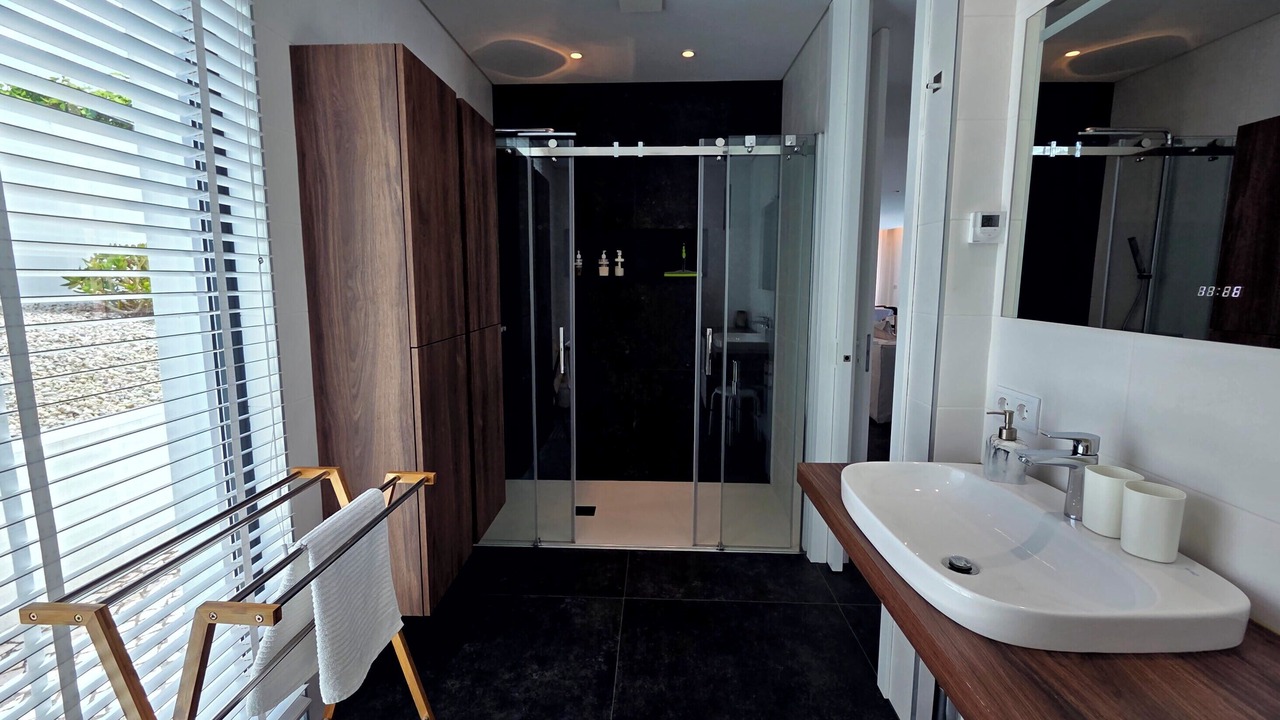 Photo of Bathroom in Caldas da Rainha