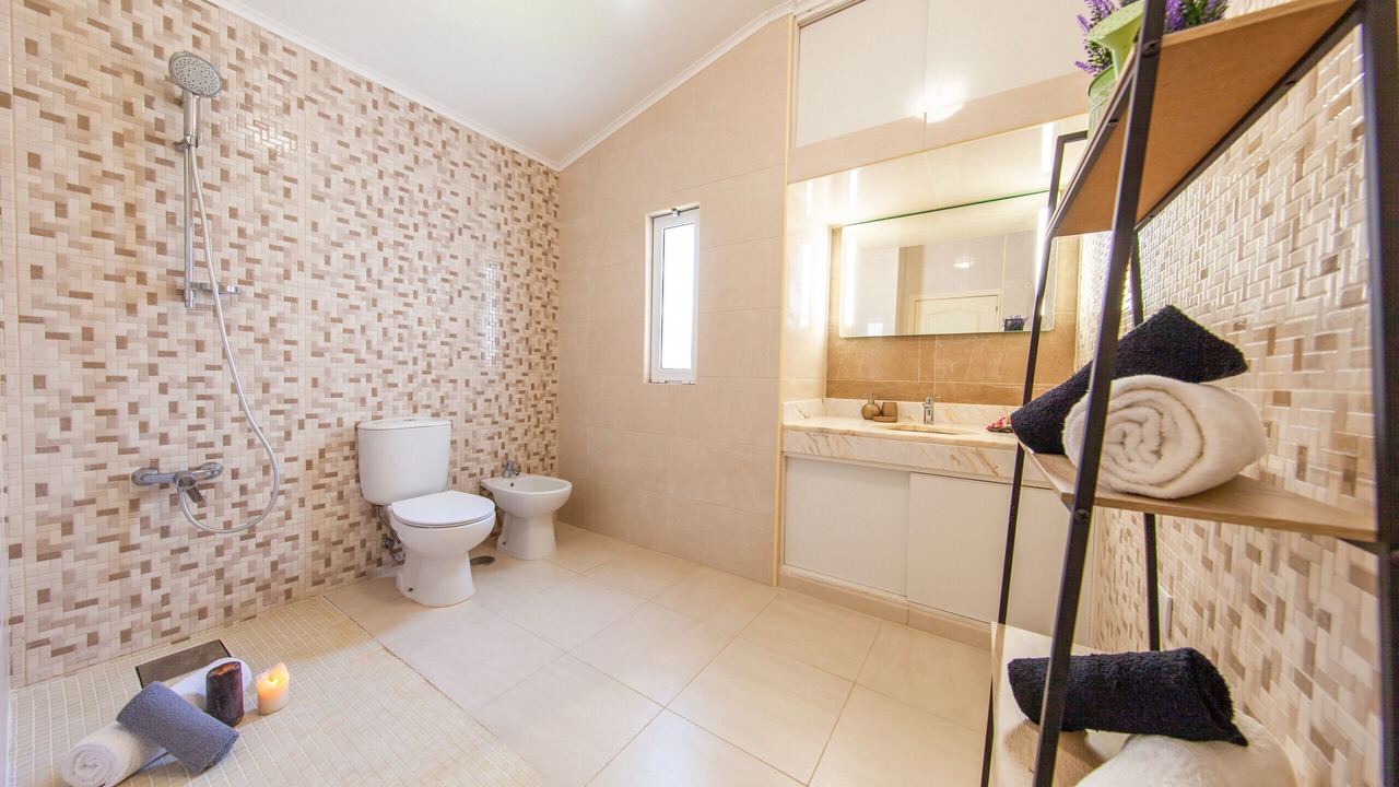 Photo of Bathroom in Montechoro