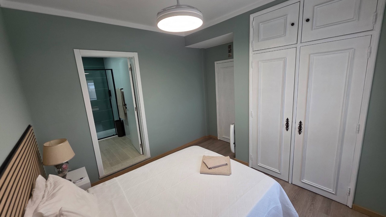 Photo of Bedroom in Santo Antonio dos Olivais