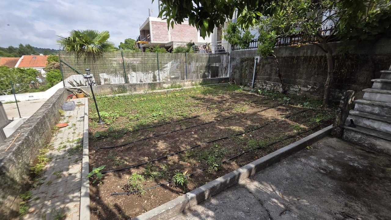 Photo of Outdoor in Santo Antonio dos Olivais