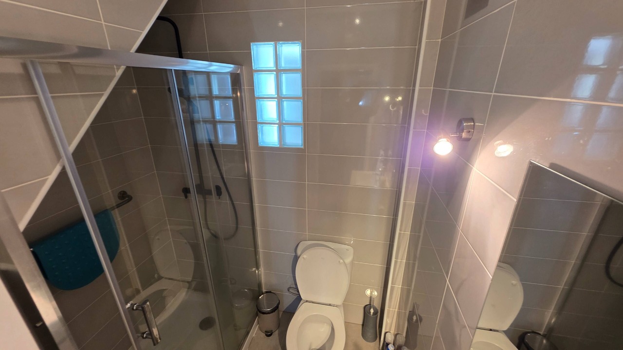 Photo of Bathroom in Santo Antonio dos Olivais