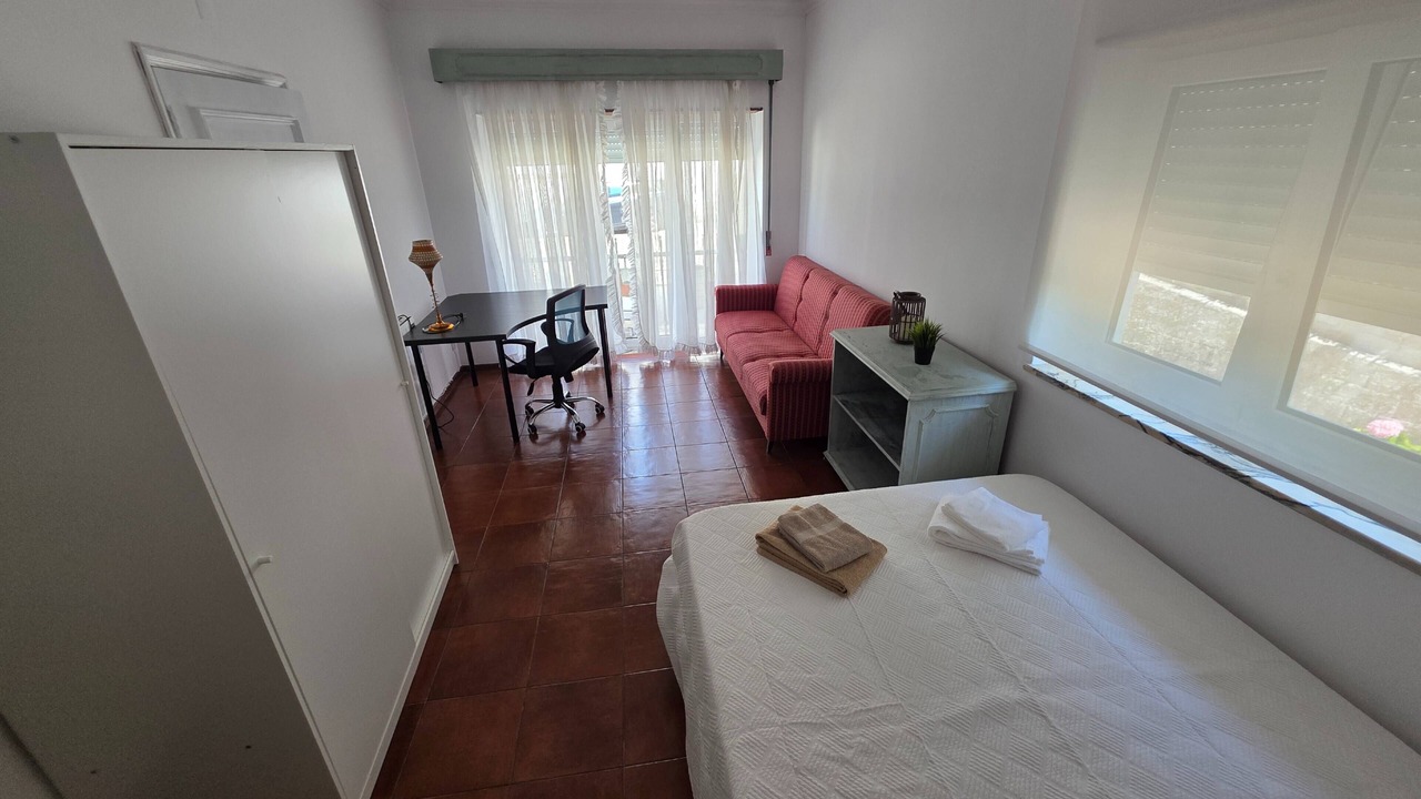 Photo of Bedroom in Santo Antonio dos Olivais