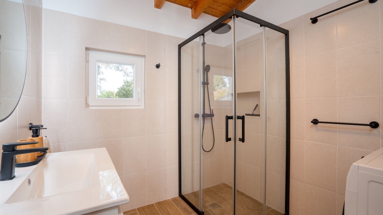 Photo of Bathroom in Tavira
