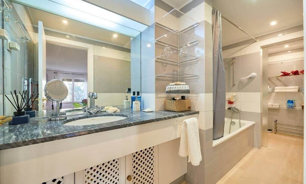 Photo of Bathroom in Lumiar