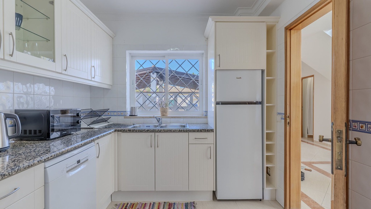 Photo of Kitchen in Areias de Sao Joao