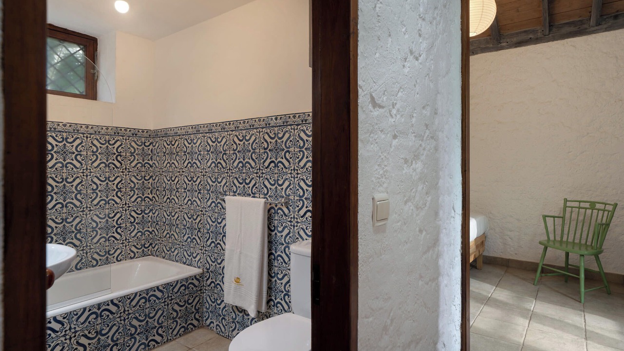 Photo of Bathroom in Campo de Baixo