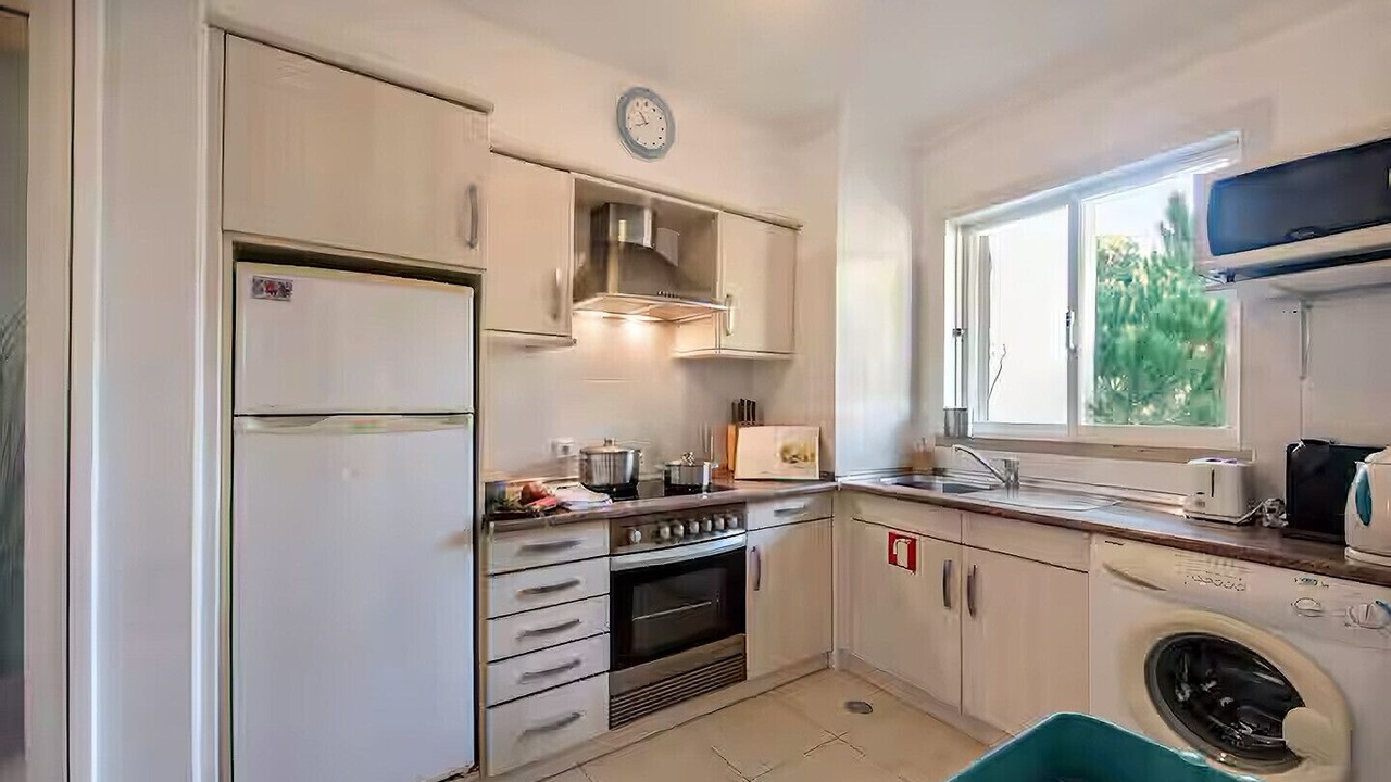 Photo of Kitchen in Vale do Lobo