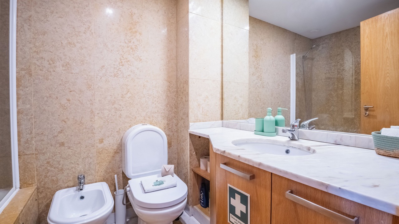 Photo of Bathroom in Leixões