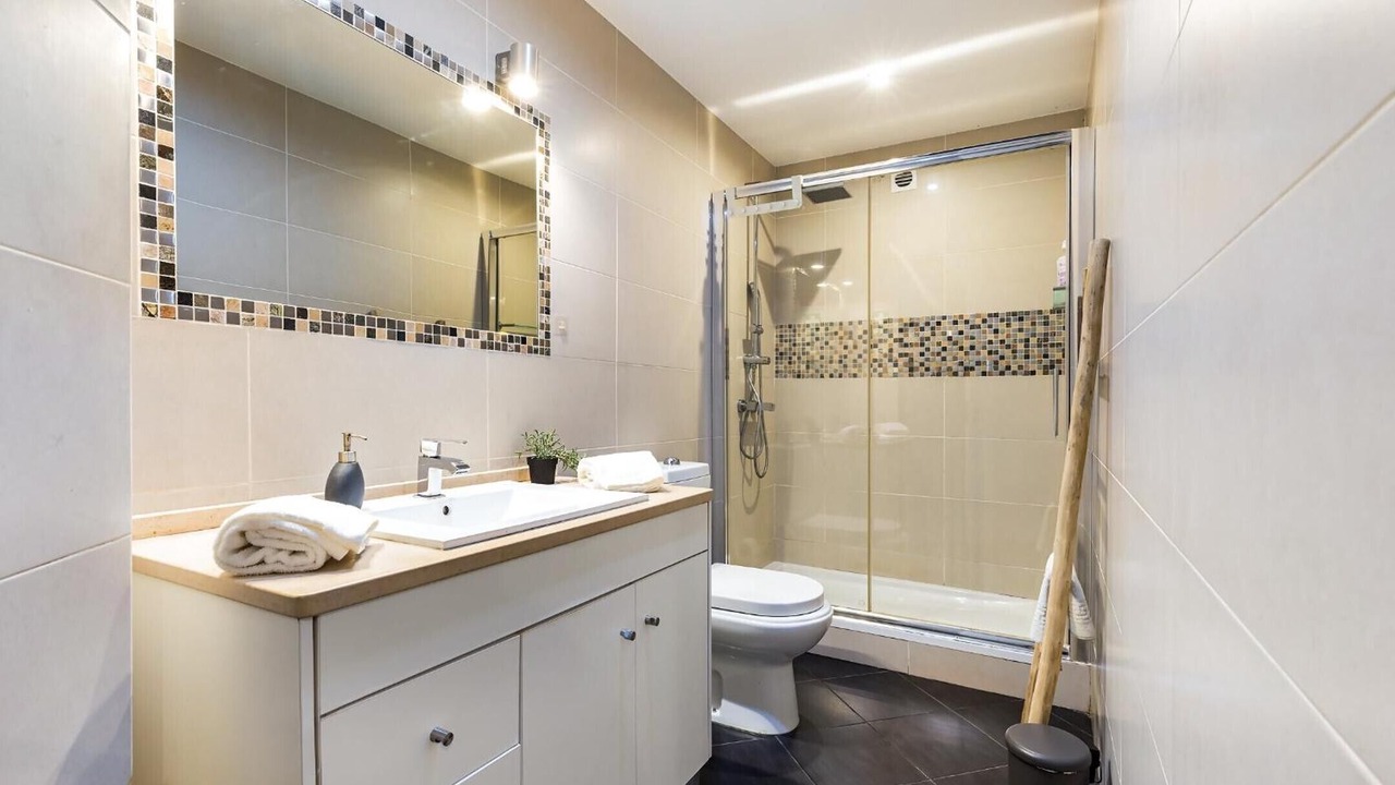 Photo of Bathroom in Jamor