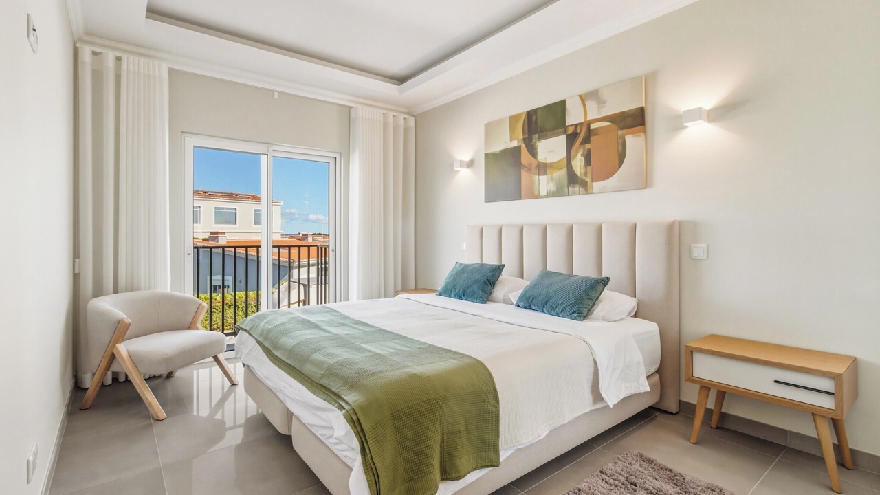 Photo of Bedroom in Atalaia