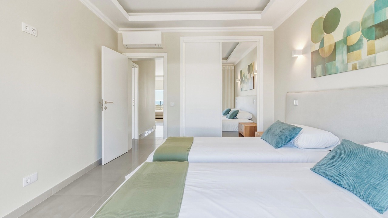 Photo of Bedroom in Atalaia