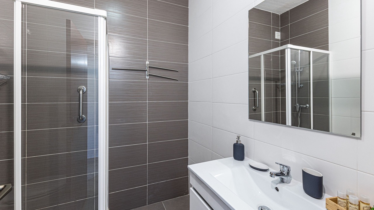 Photo of Bathroom in Funchal