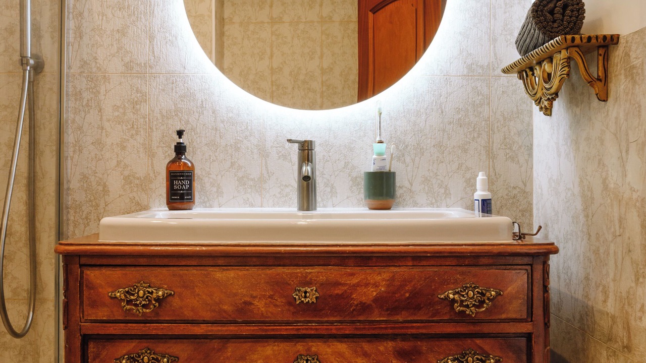 Photo of Bathroom in Cacilhas