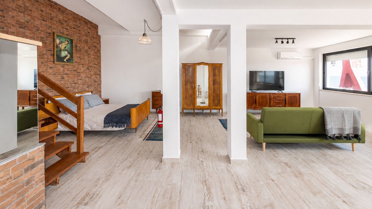 Photo of Bedroom in Cacilhas