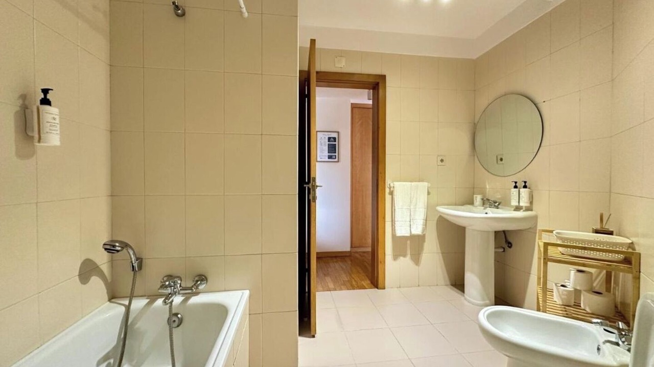 Photo of Bathroom in Porto