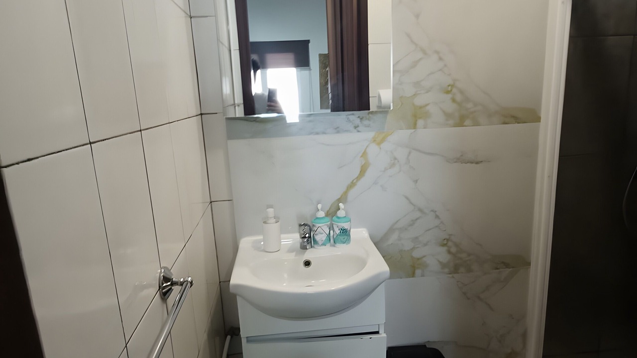 Photo of Bathroom in Canico
