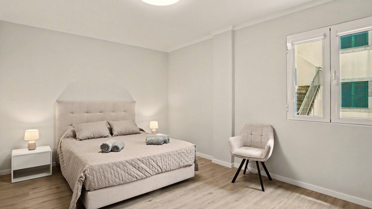 Photo of Bedroom in Camara de Lobos