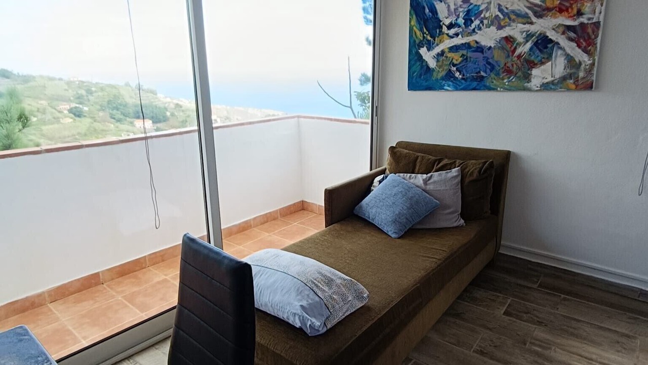 Photo of Livingroom in Canico