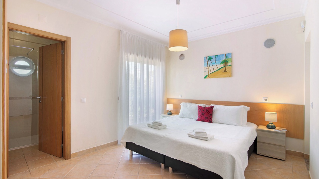 Photo of Bedroom in Urbanizacao dos Calicos