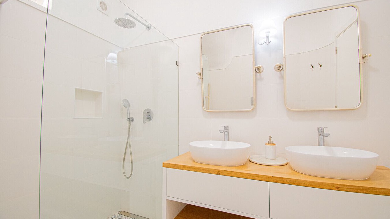 Photo of Bathroom in Carvoeiro