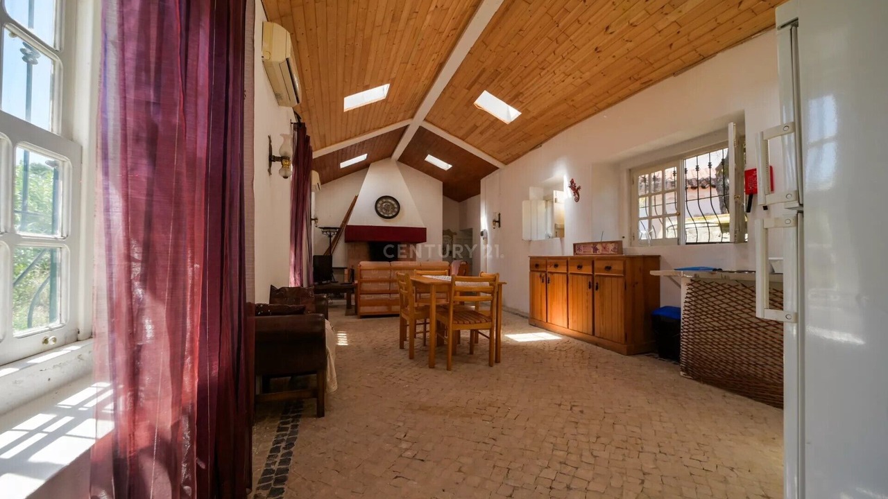 Photo of Livingroom in Almoster
