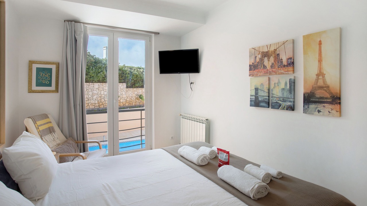 Photo of Bedroom in Atalaia