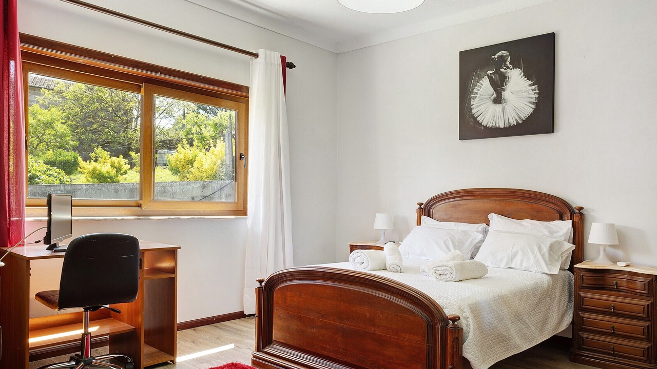 Photo of Bedroom in Linhares de Cima
