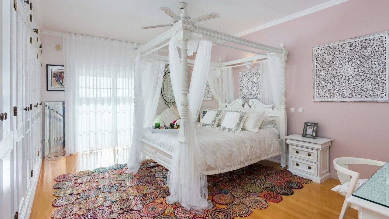 Photo of Bedroom in Meia Praia