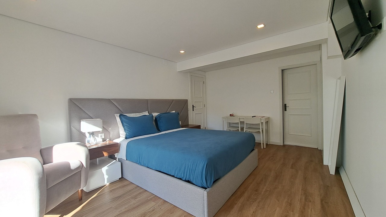 Photo of Bedroom in Caminha