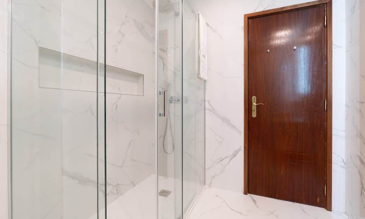 Photo of Bathroom in Paranhos