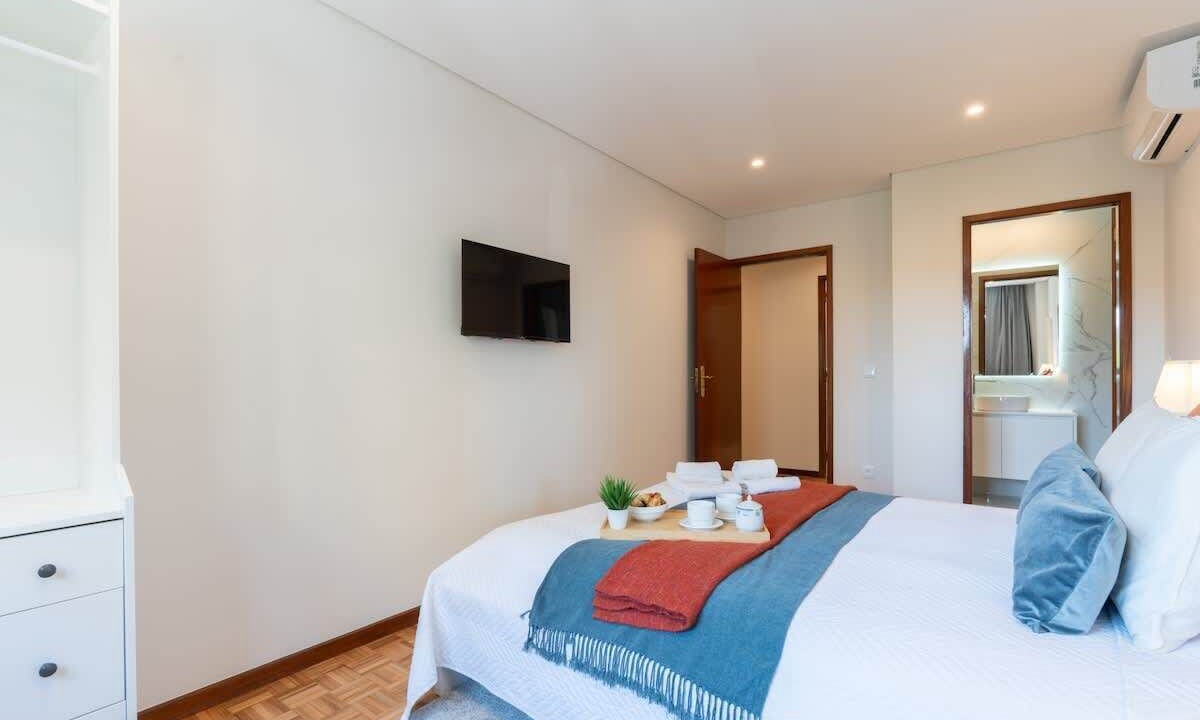 Photo of Bedroom in Paranhos